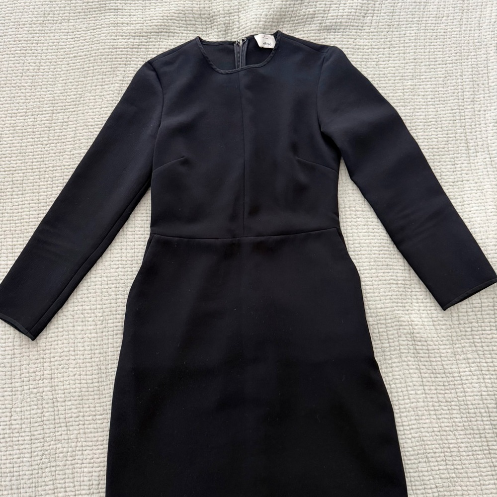 Aritzia Wilfred Black Long-Sleeve Sheath Dress